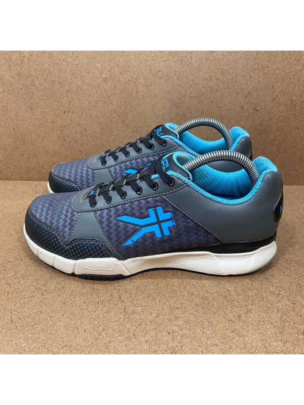 Kuru Womens Quantum Gray & Blue Athletic Shoes Size 8 Lightweight Athletic